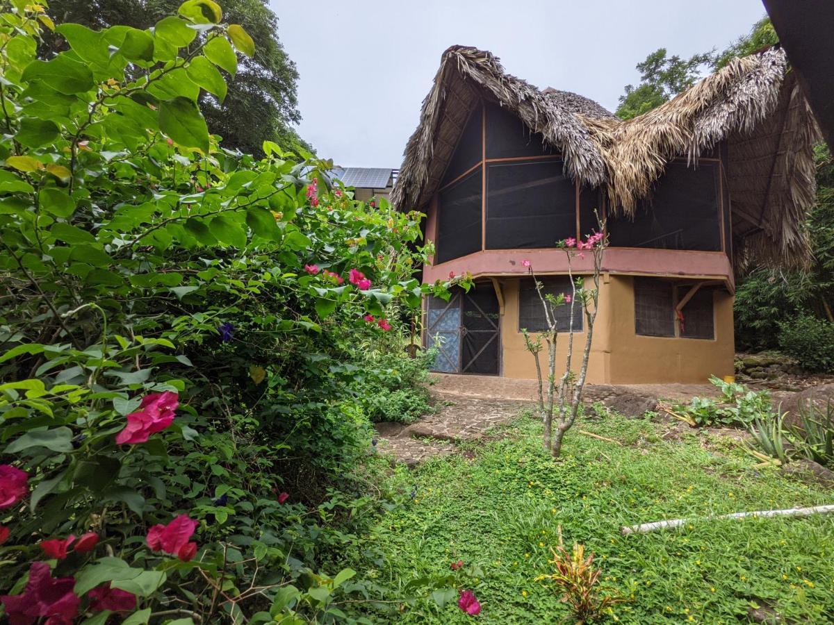 Finca Del Sol Eco Lodge Santa Cruz Zewnętrze zdjęcie